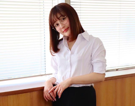 新藤まなみ