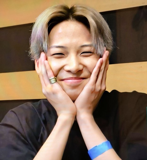 JO1鶴房汐恩